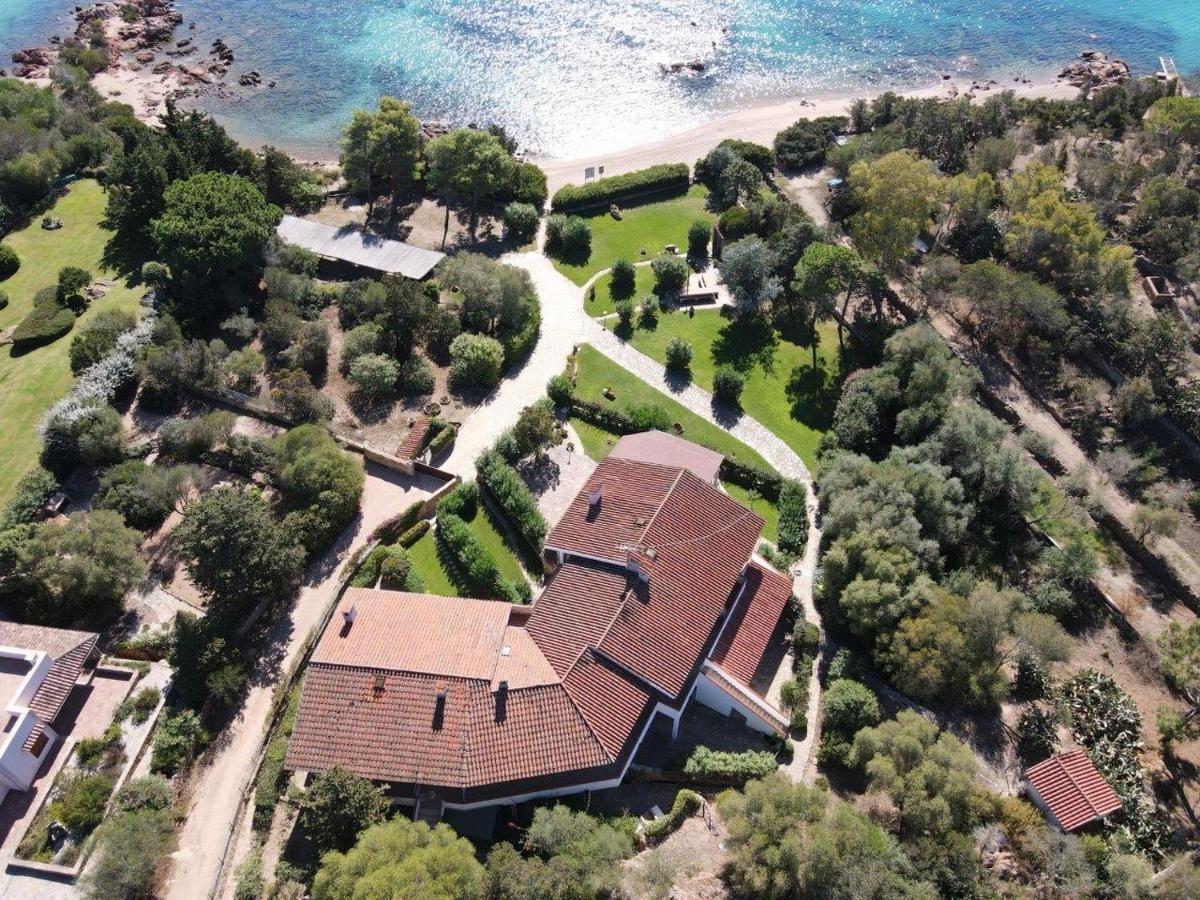 Baia Dorata Beach Apartment Porto Istana Dış mekan fotoğraf