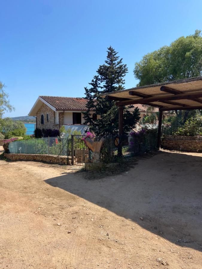 Baia Dorata Beach Apartment Porto Istana Dış mekan fotoğraf