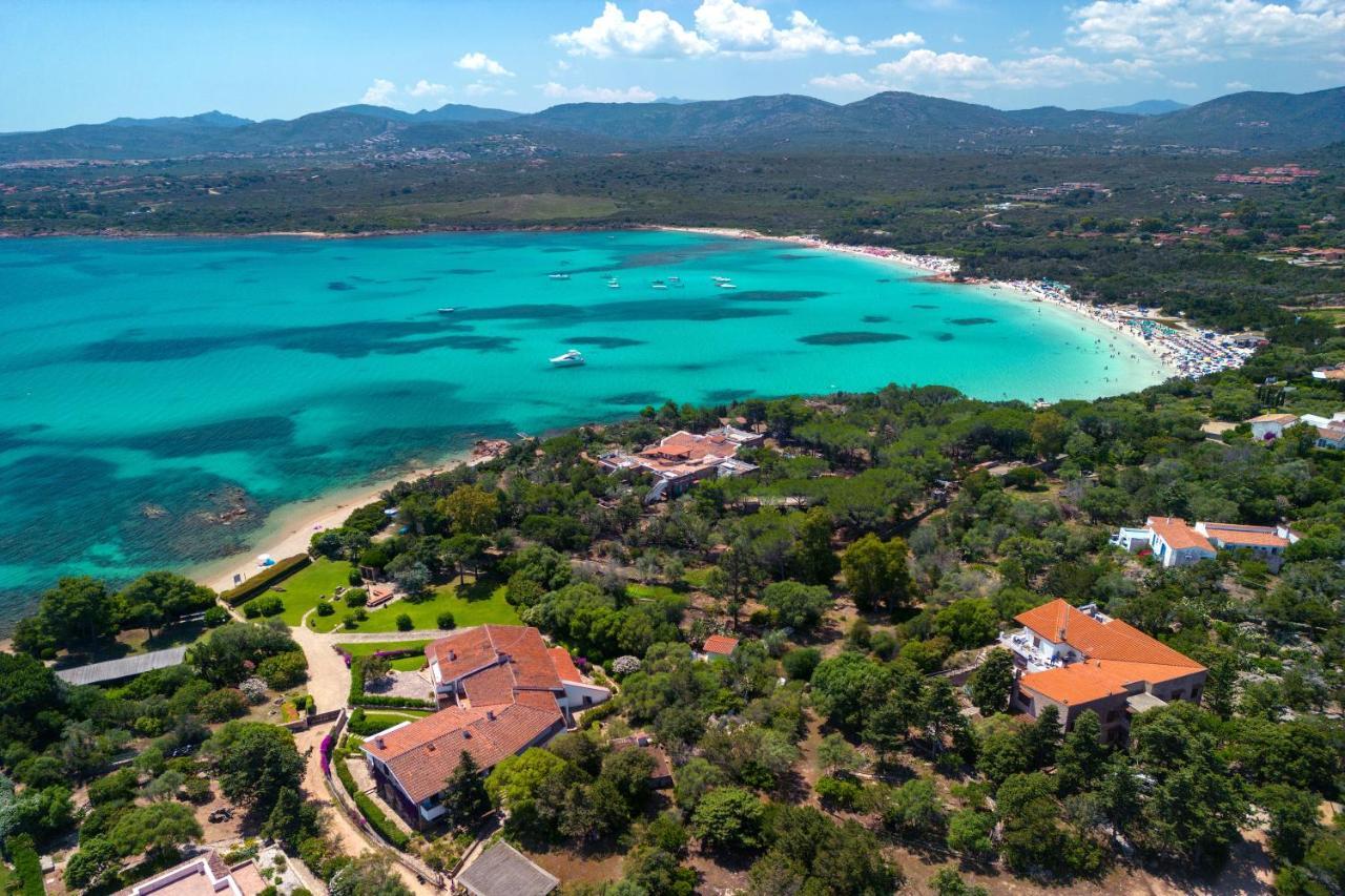 Baia Dorata Beach Apartment Porto Istana Dış mekan fotoğraf