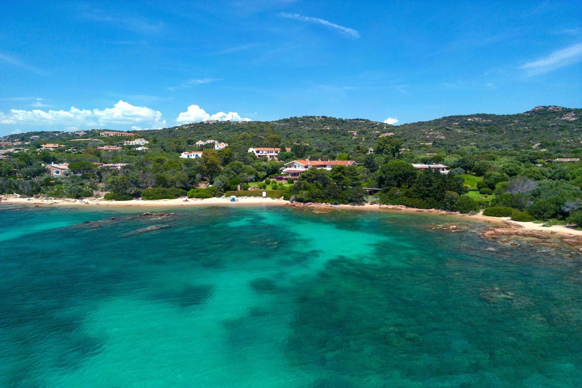 Baia Dorata Beach Apartment Porto Istana Dış mekan fotoğraf